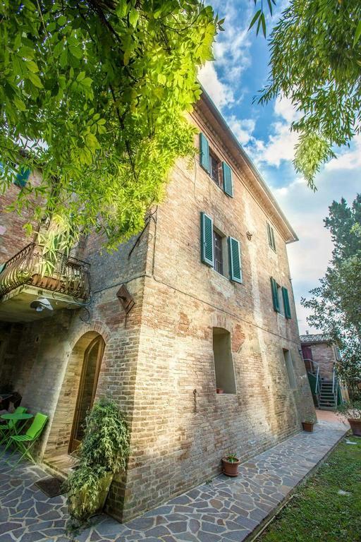 Agriturismo La Torre Di Monsindoli シエーナ エクステリア 写真